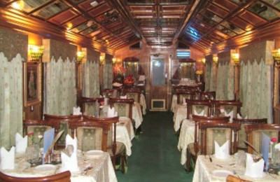 Dinning - Palace on Wheels